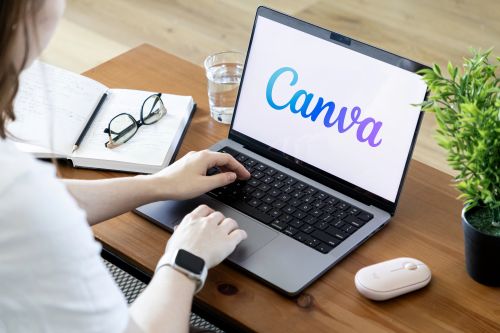 Immagine corso CANVA: sblocca la tua creatività digitale!